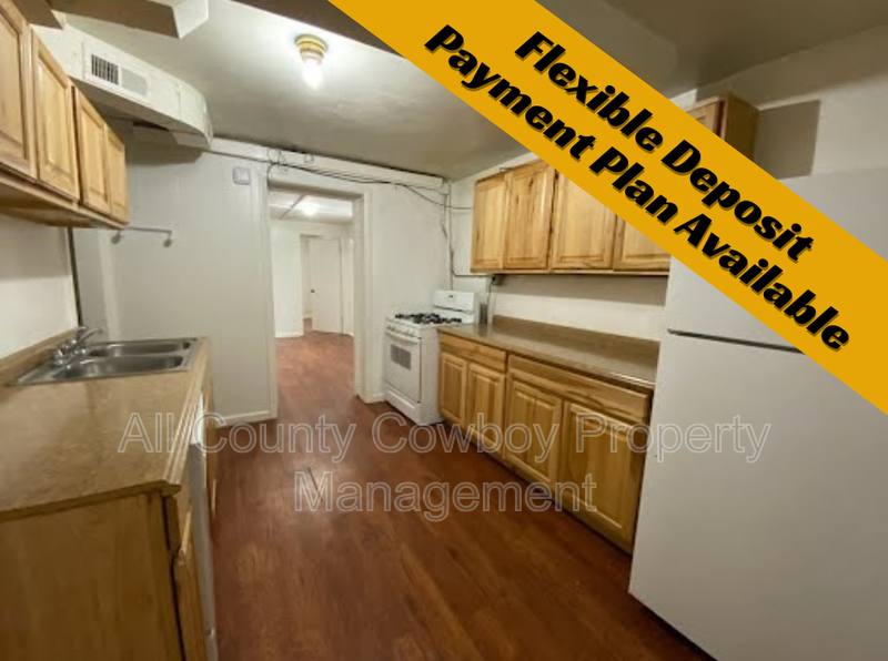 Apartment for rent at 566 1 2 N 9th St, Laramie, WY 82072