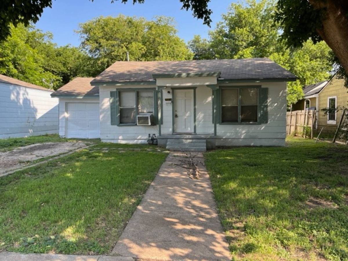 House for rent at 2313 Mitchell Ave, Waco, TX 76708