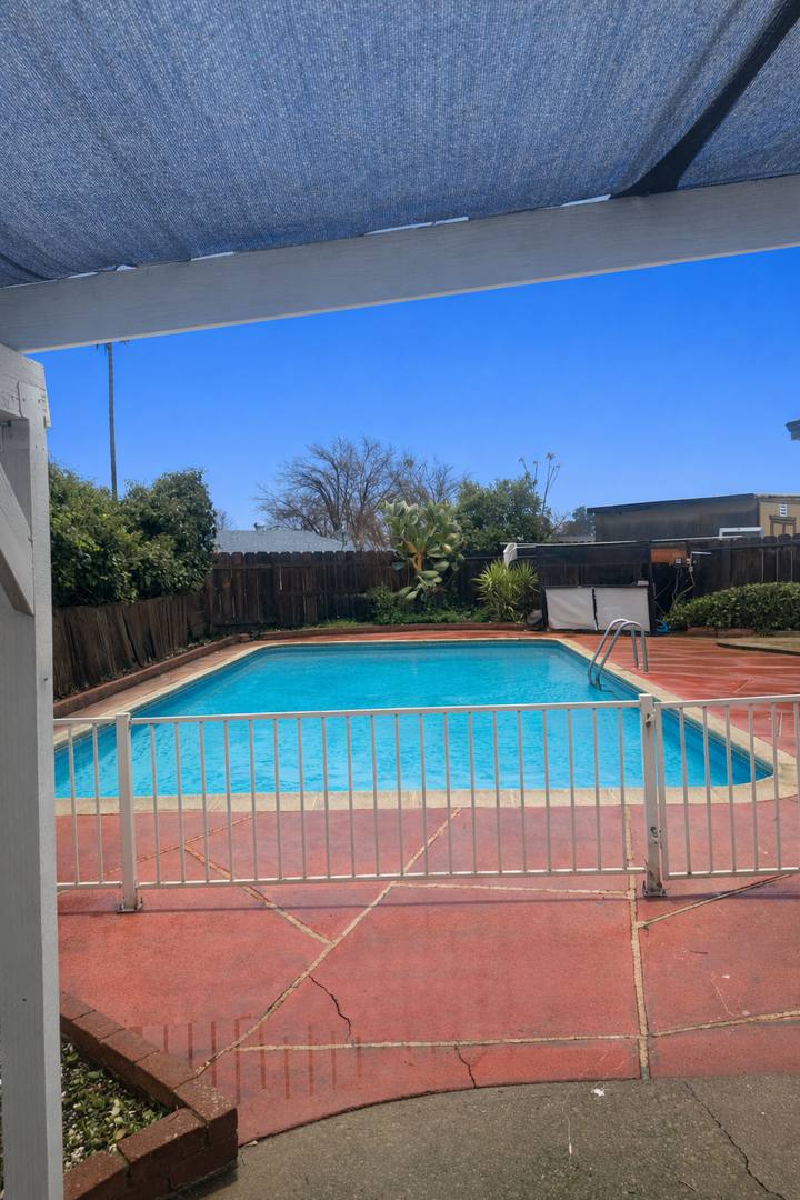 House for rent at 1006 Franzel, Red Bluff, CA 96080