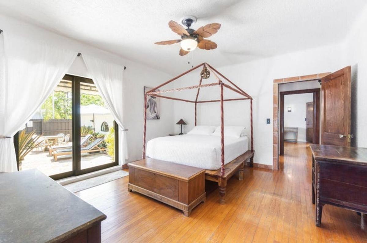 House for rent at 400 33rd St, West Palm Beach, FL 33407
