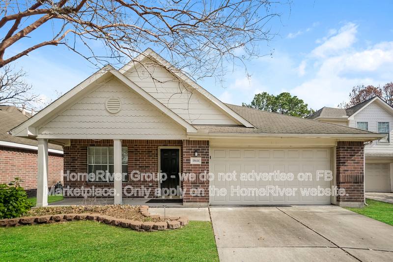 House for rent at 18614 Atascocita Park Dr, Humble, TX 77346