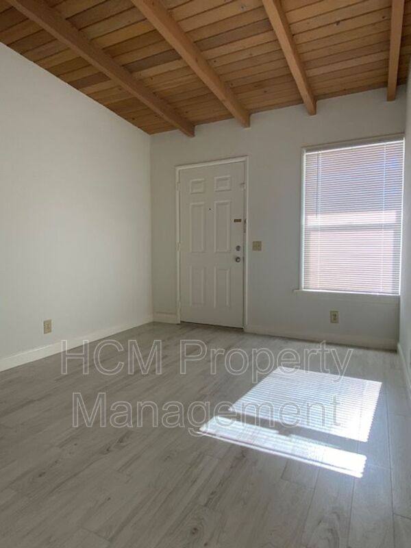 Apartment for rent at 103 Avenida Carmelo #G, San Clemente, CA 92672