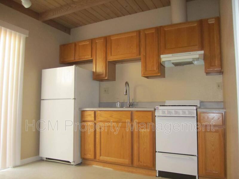 Apartment for rent at 103 Avenida Carmelo #G, San Clemente, CA 92672
