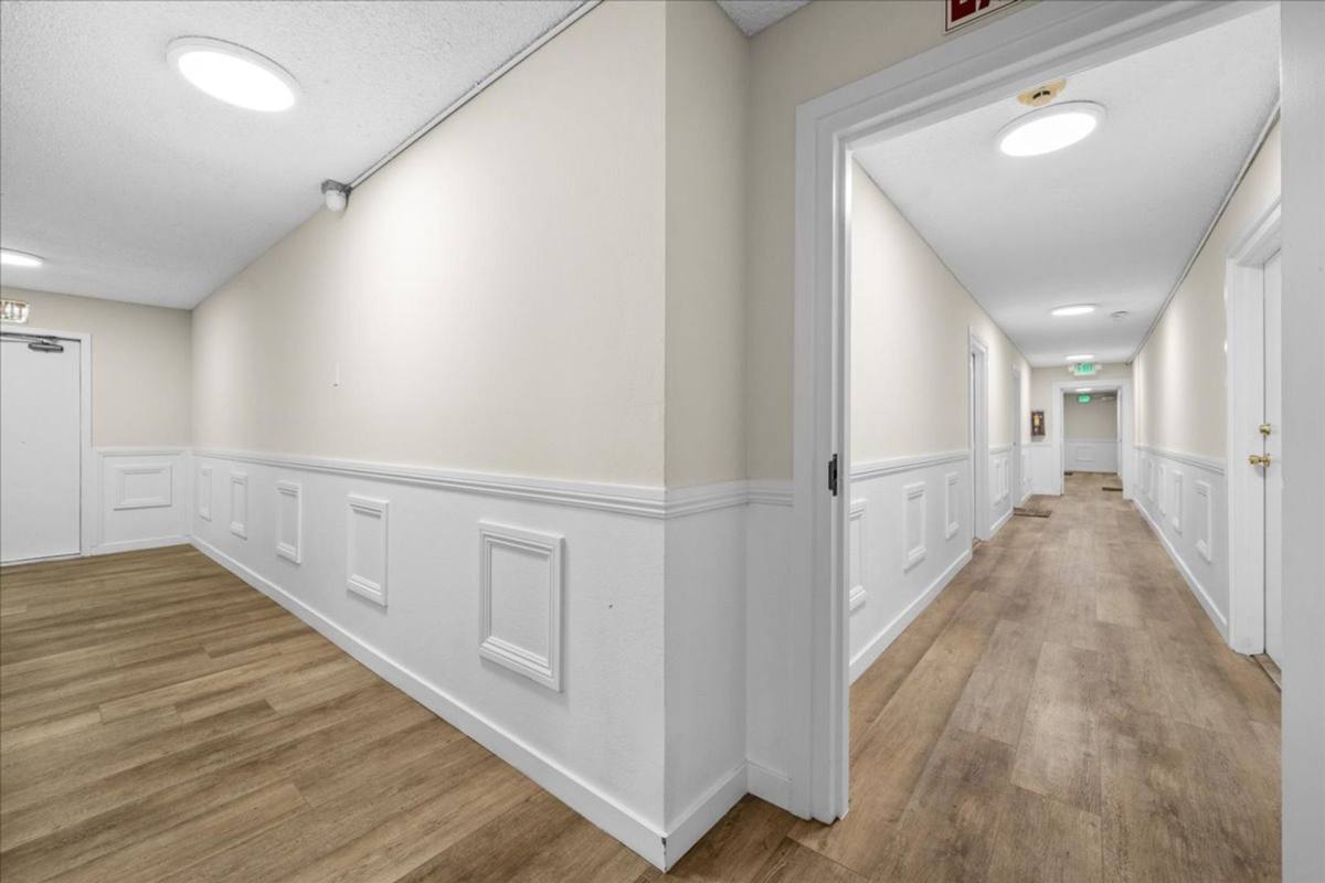 Apartment for rent at 6831 Independence Ave, Canoga Park, CA 91303