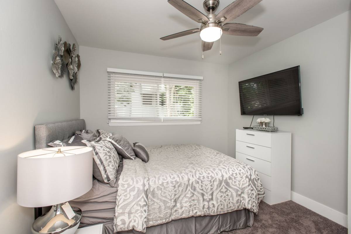 Townhouse for rent at 262 Irwin Place, Cincinnati, OH 45229