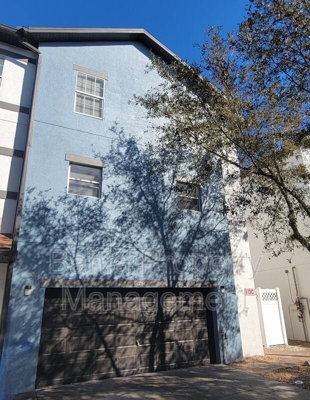 Townhouse for rent at 6054 Gibson Ave, Tampa, FL 33617