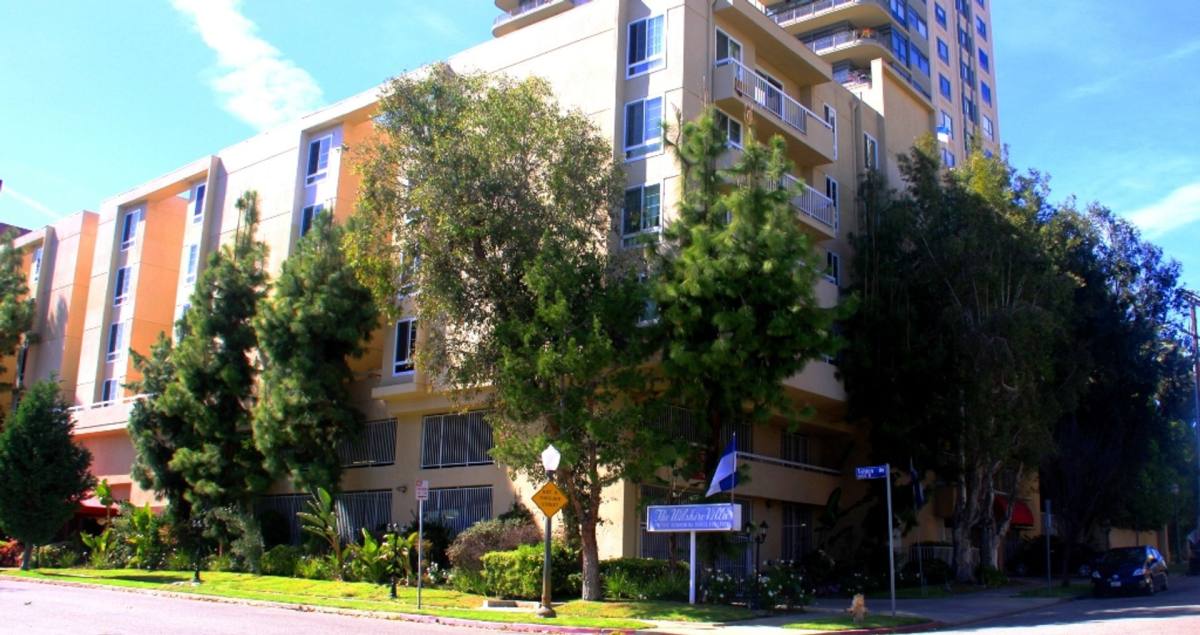 Apartment for rent at 10811 Ashton Ave, Los Angeles, CA 90024