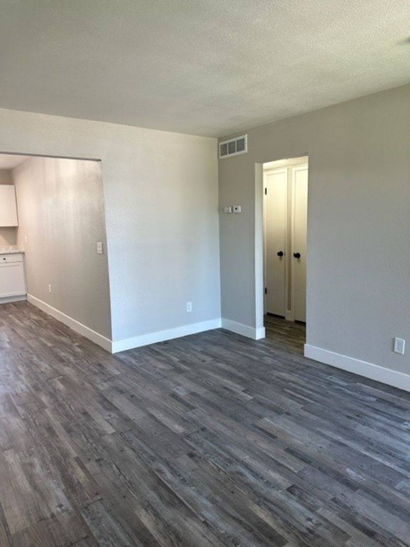 Apartment for rent at 111 W Saginaw Way, Fresno, CA 93705