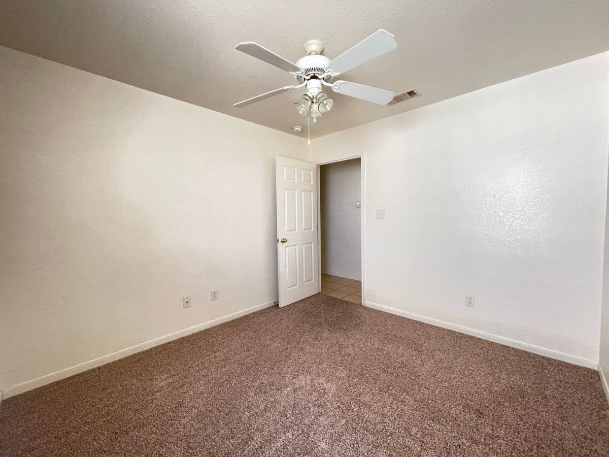 Apartment for rent at 4800 John David Dr, Killeen, TX 76549