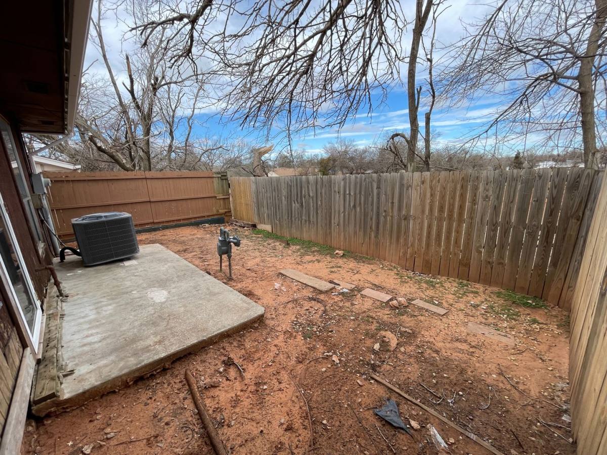 House for rent at 8717 Saint George Way, Oklahoma City, OK 73110