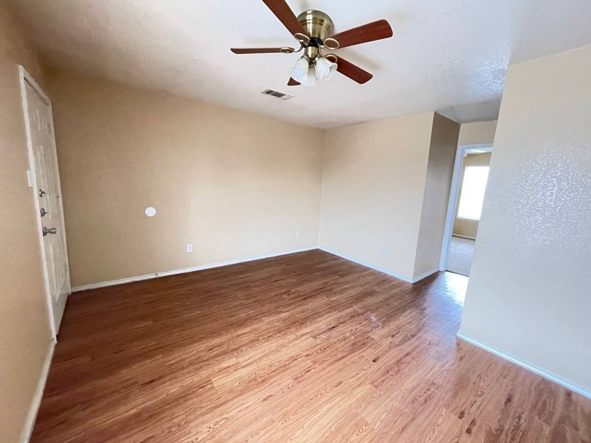 Apartment for rent at 1603 Cedarhill Dr, Killeen, TX 76543