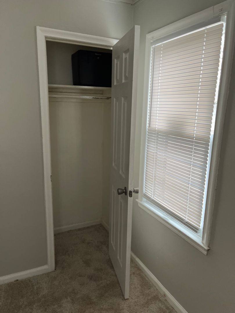House for rent at 10692 Meuse St, Detroit, MI 48224