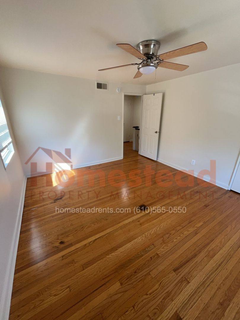 House for rent at 118 Felton Ave, Darby, PA 19023