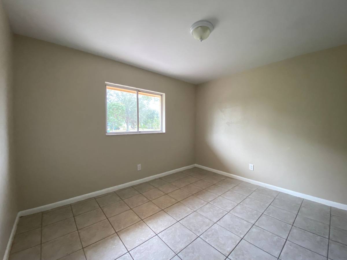 Townhouse for rent at 2601 47th Terrace SW, Naples, FL 34116