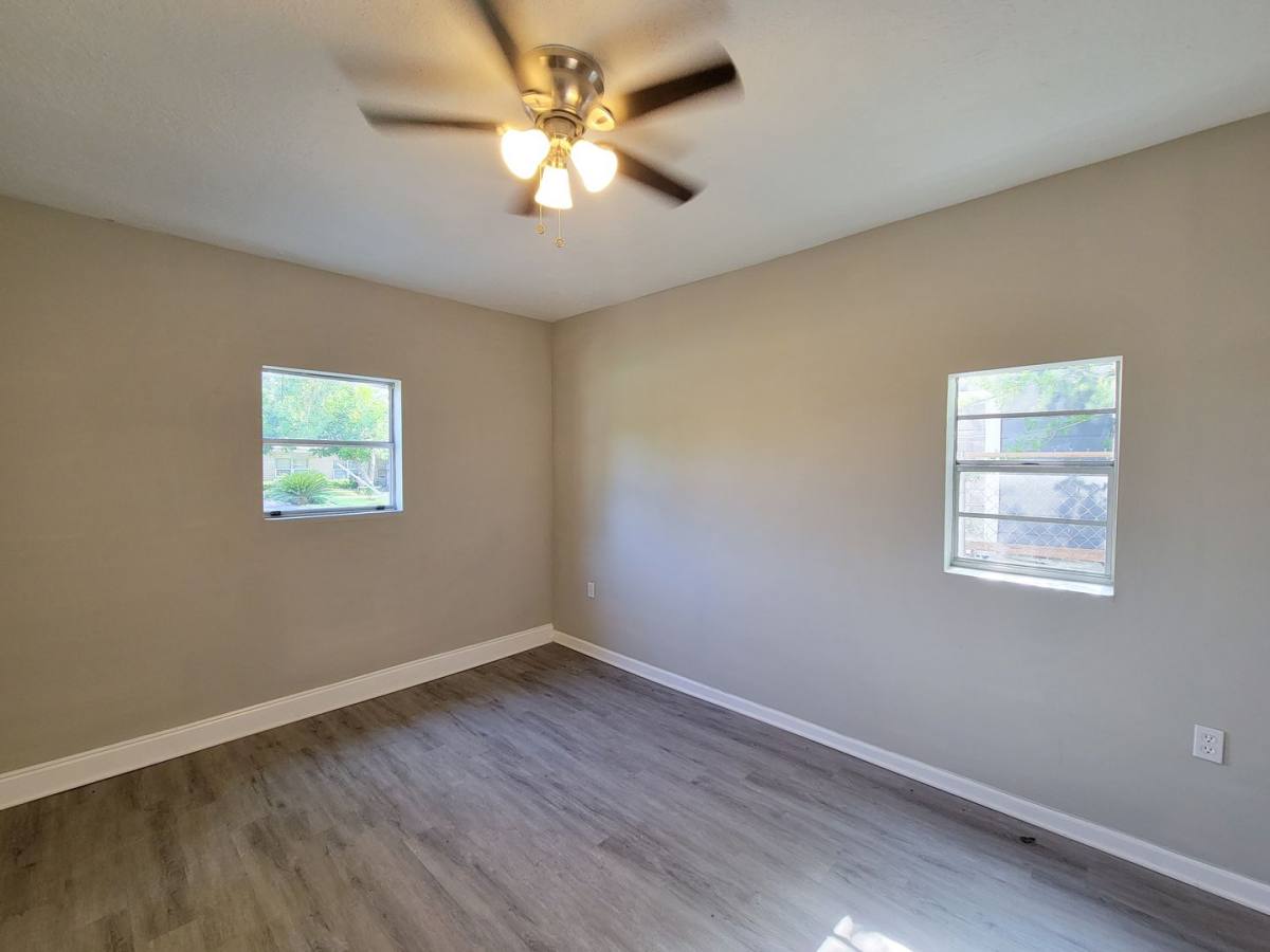 House for rent at 4909 Holloway Dr, Houston, TX 77048