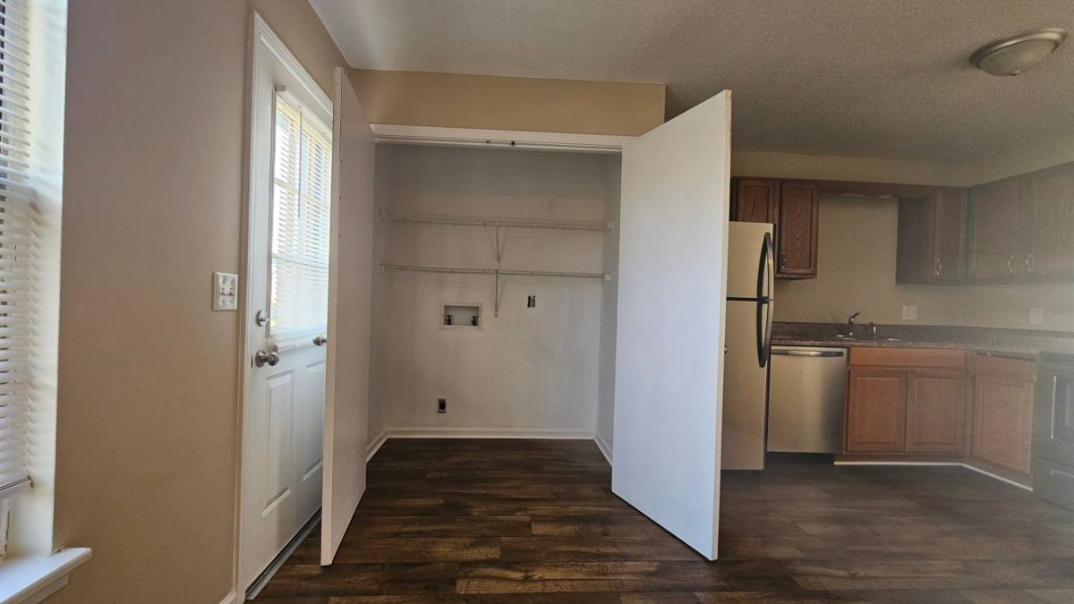 Apartment for rent at 2451 W Wilson Rd Units 1-6, Clarksville, TN 37043
