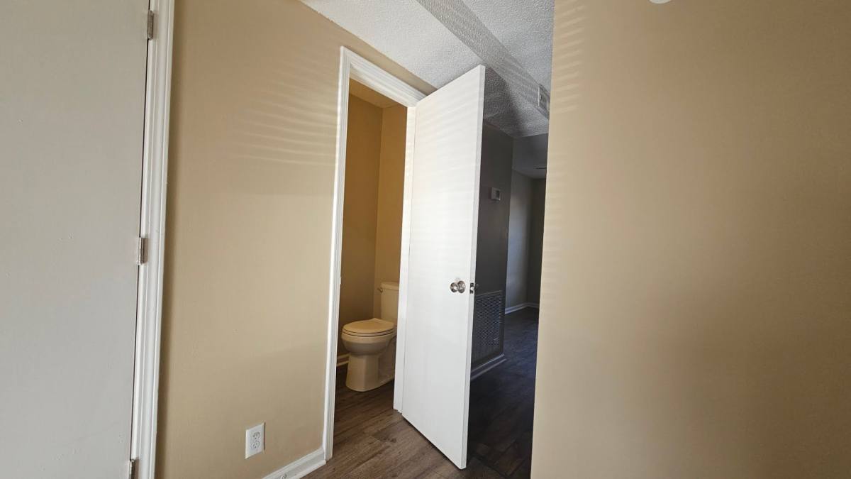 Apartment for rent at 2451 W Wilson Rd Units 1-6, Clarksville, TN 37043
