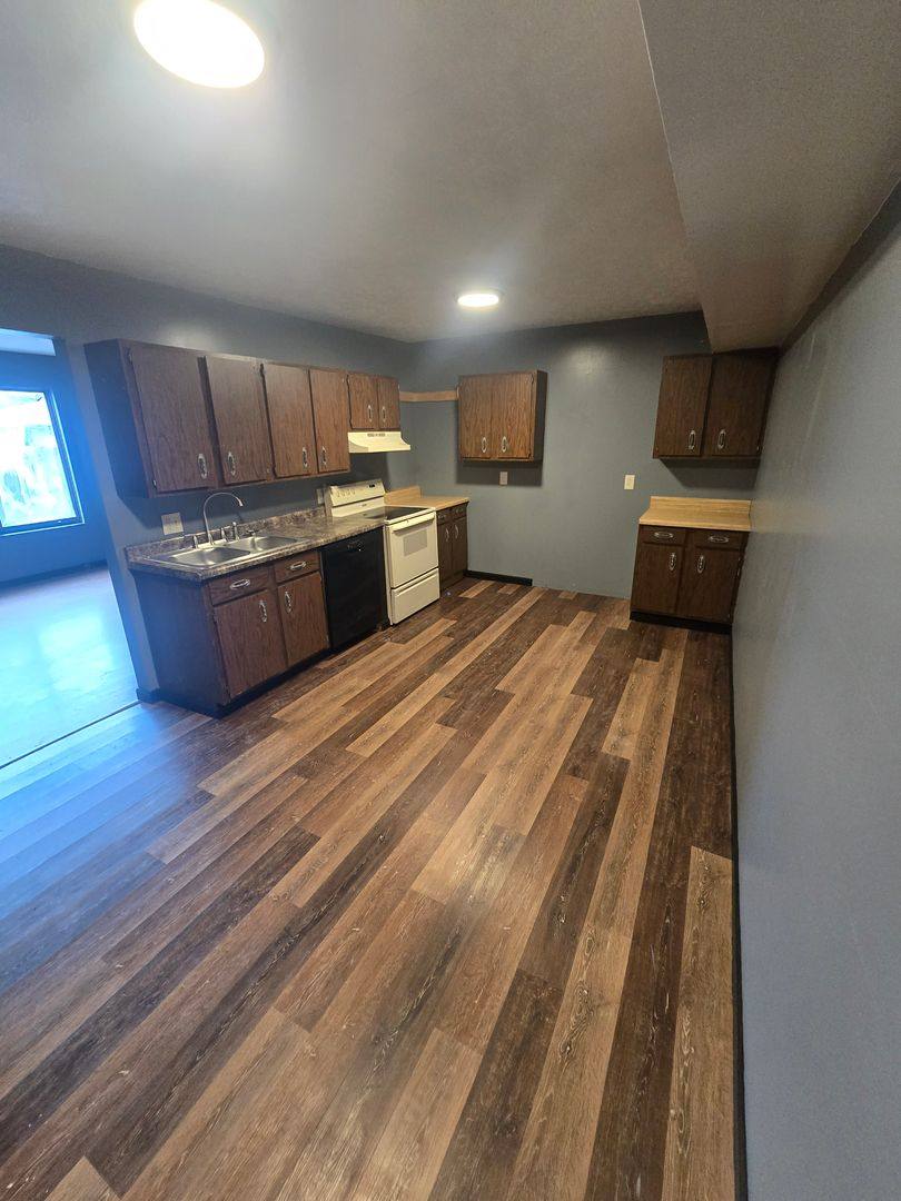 Apartment for rent at 1555 Bryn Mawr, Saginaw, MI 48638