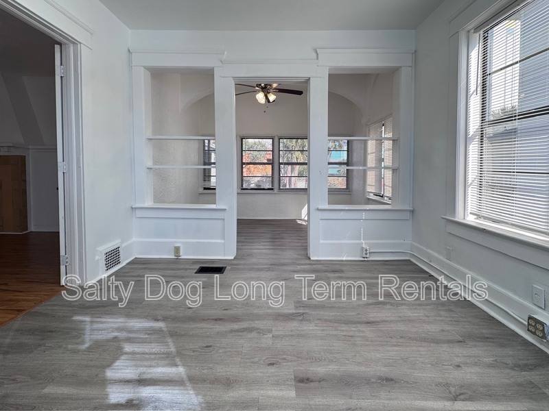 Apartment for rent at 436 N Grandview Ave, Daytona Beach, FL 32118
