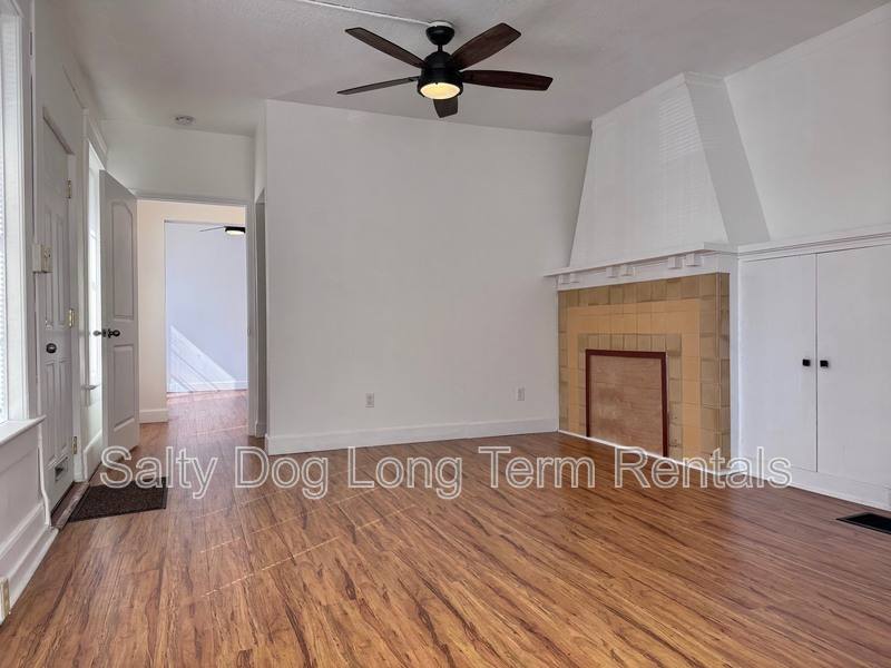 Apartment for rent at 436 N Grandview Ave, Daytona Beach, FL 32118