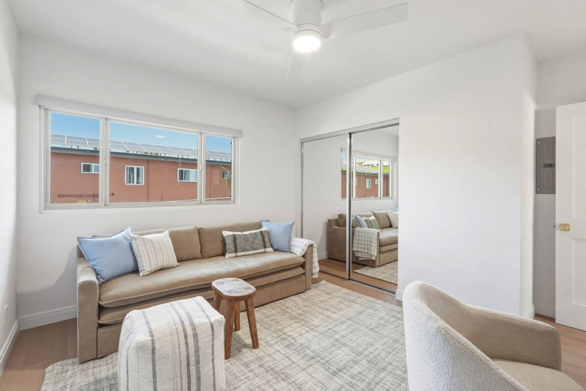Apartment for rent at 720-724 21st St, Hermosa Beach, CA 90254