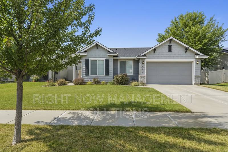 House for rent at 6376 E Payson Dr, Nampa, ID 83687
