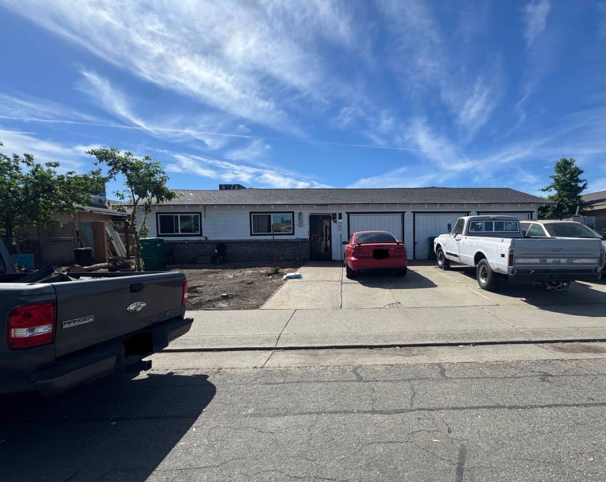 Apartment for rent at 718 Bedlow Dr, Stockton, CA 95210