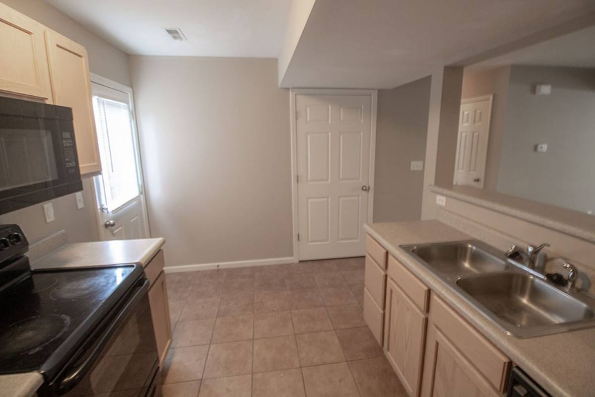 House for rent at 4014 Snowy Owl Dr, Columbia, MO 65202