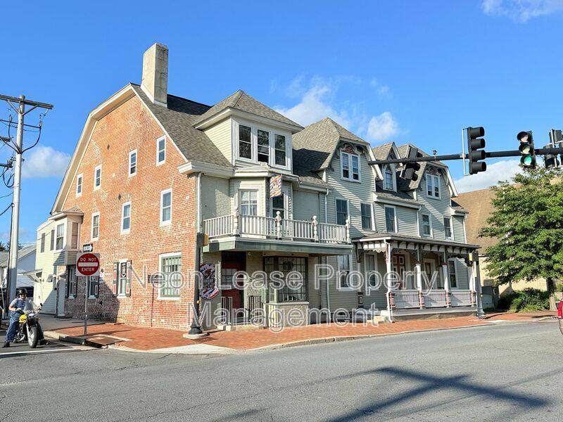 Apartment for rent at 139 NW Front St, Milford, DE 19963