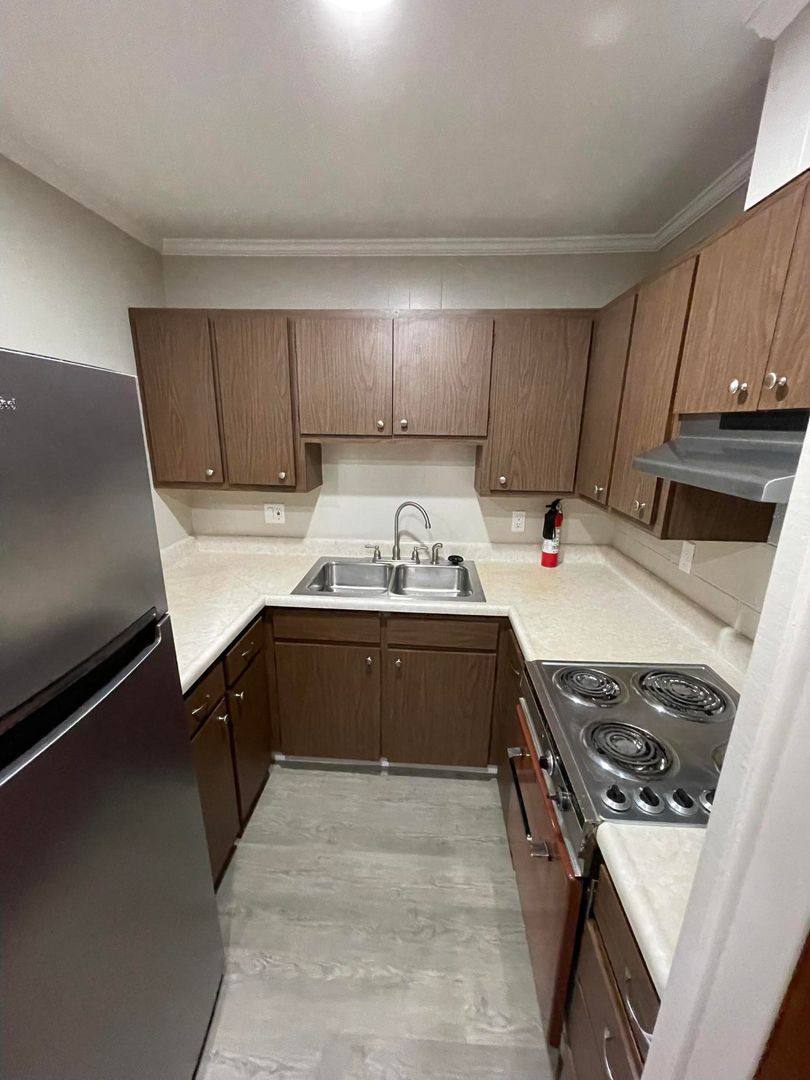 Apartment for rent at 218 N Willow Ave, Erwin, TN 37650