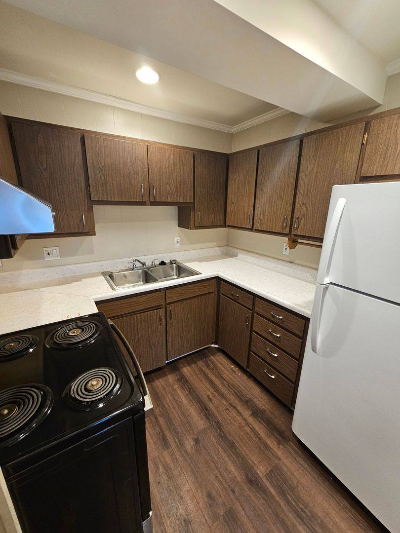 Apartment for rent at 218 N Willow Ave, Erwin, TN 37650
