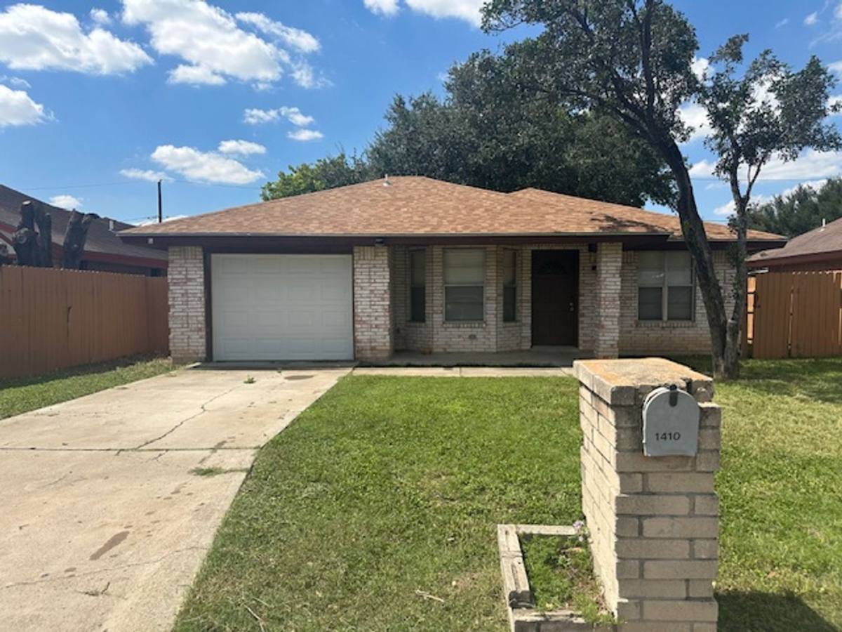 House for rent at 1410 State St, San Juan, TX 78589