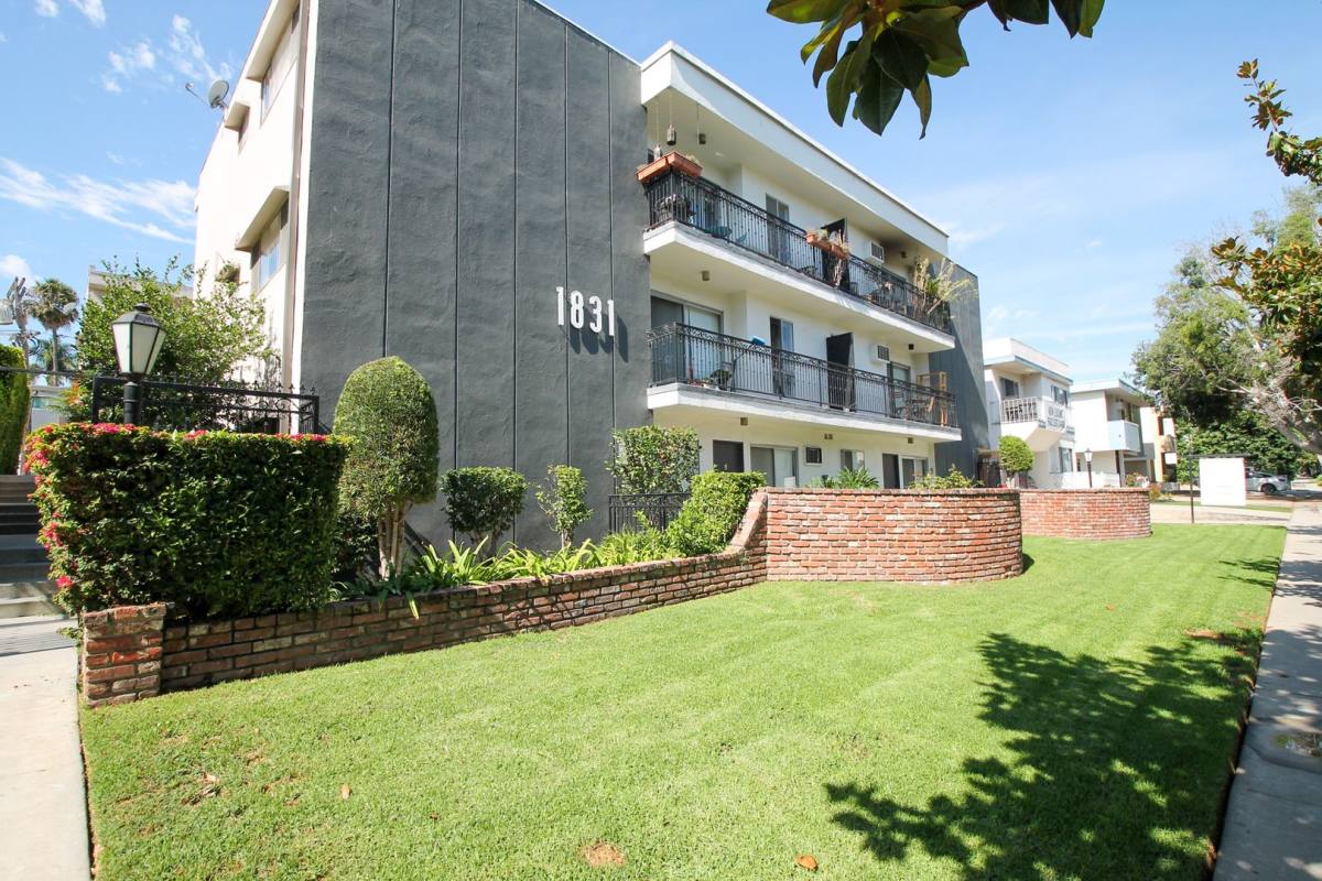 Apartment for rent at 1831 Camden Ave, Los Angeles, CA 90025