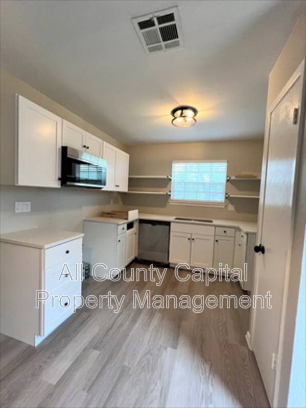 House for rent at 12214 Thompkins #A, Austin, TX 78753