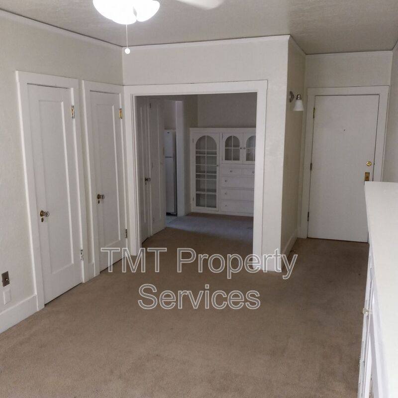 Apartment for rent at 1019 H St 11, Sacramento, CA 95814