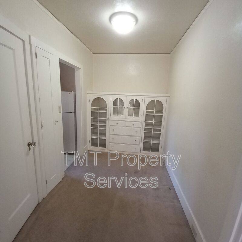 Apartment for rent at 1019 H St 11, Sacramento, CA 95814