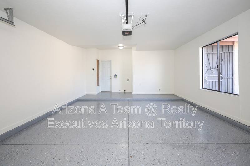 House for rent at 10140 E Karen Place, Tucson, AZ 85748