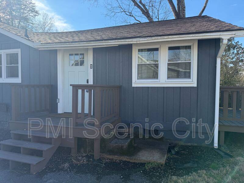 Apartment for rent at 607 Franklin St, Chattanooga, TN 37405