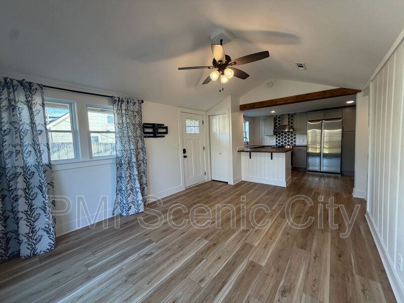 Apartment for rent at 607 Franklin St, Chattanooga, TN 37405