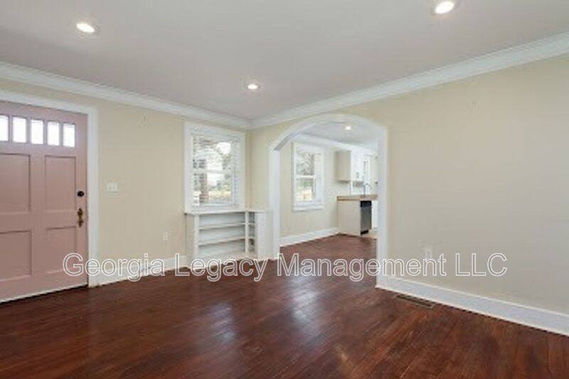 Apartment for rent at 2615 W Main St #1, Royston, GA 30662