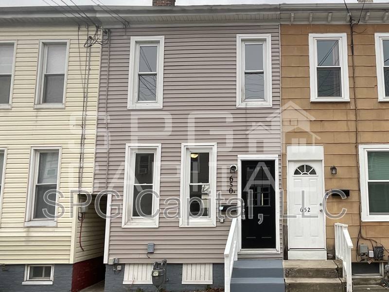 House for rent at 650 W College Ave, York, PA 17401