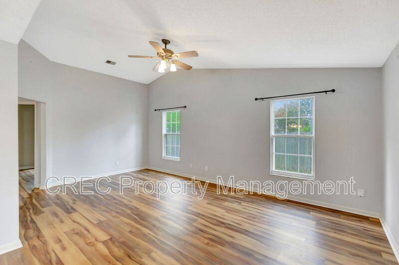 House for rent at 207 Lynton Court, Goose Creek, SC 29445