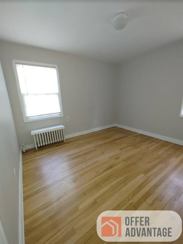 Apartment for rent at 3601 Glencairn Rd, Beachwood, OH 44122
