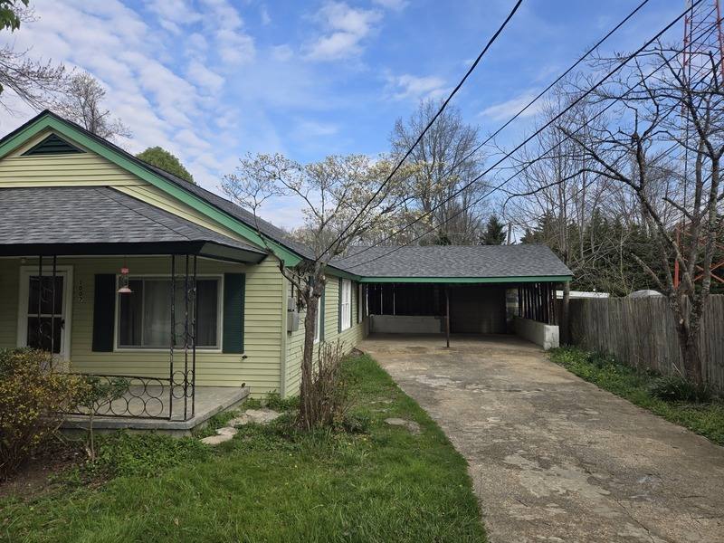 House for rent at 1007 Olsen Ave, Signal Mountain, TN 37377