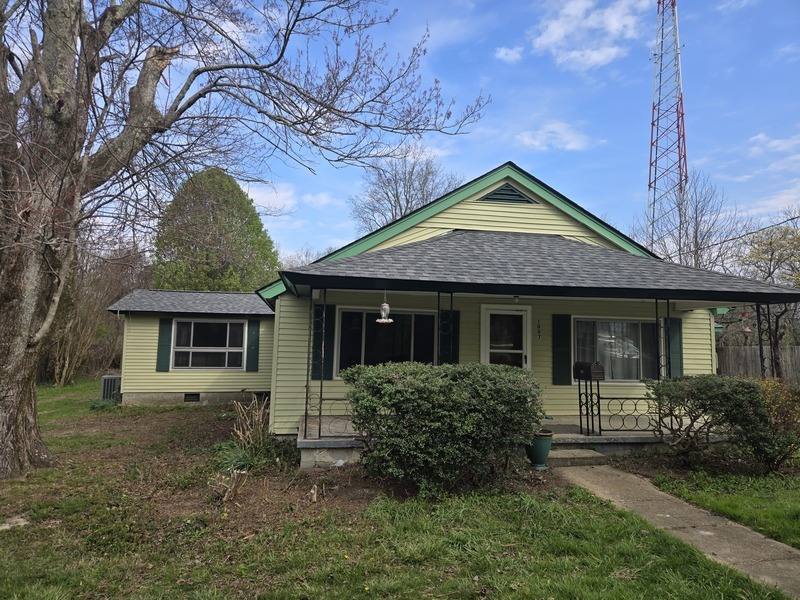 House for rent at 1007 Olsen Ave, Signal Mountain, TN 37377