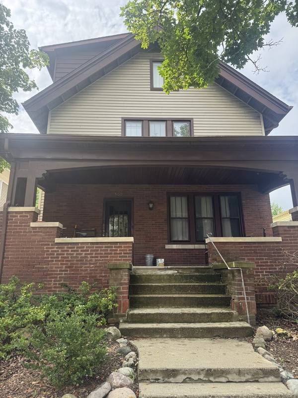 Apartment for rent at 500 Catherine St #2, Ann Arbor, MI 48104