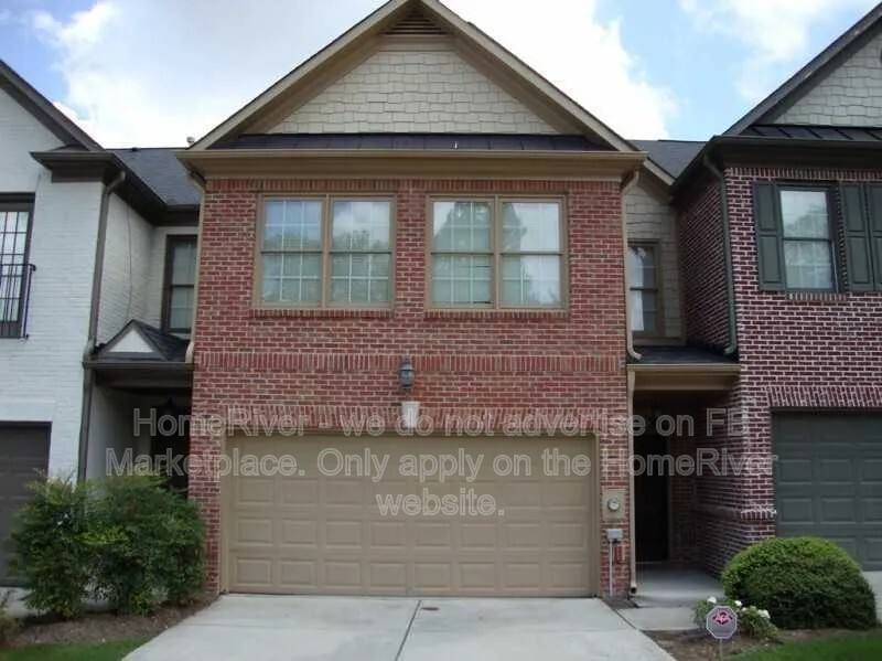 Townhouse for rent at 1697 Oakbrook Lake Dr, Norcross, GA 30093