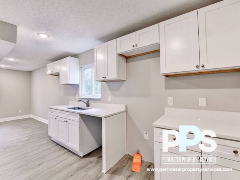 Apartment for rent at 390 W Lake Ave #A1, Atlanta, GA 30318