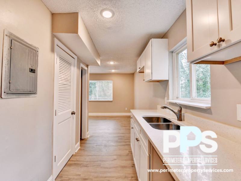Apartment for rent at 390 W Lake Ave #A1, Atlanta, GA 30318