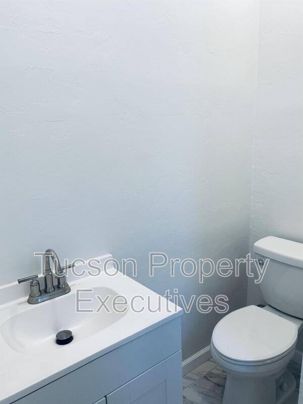 Apartment for rent at 124 E Jacinto St #3, Tucson, AZ 85705
